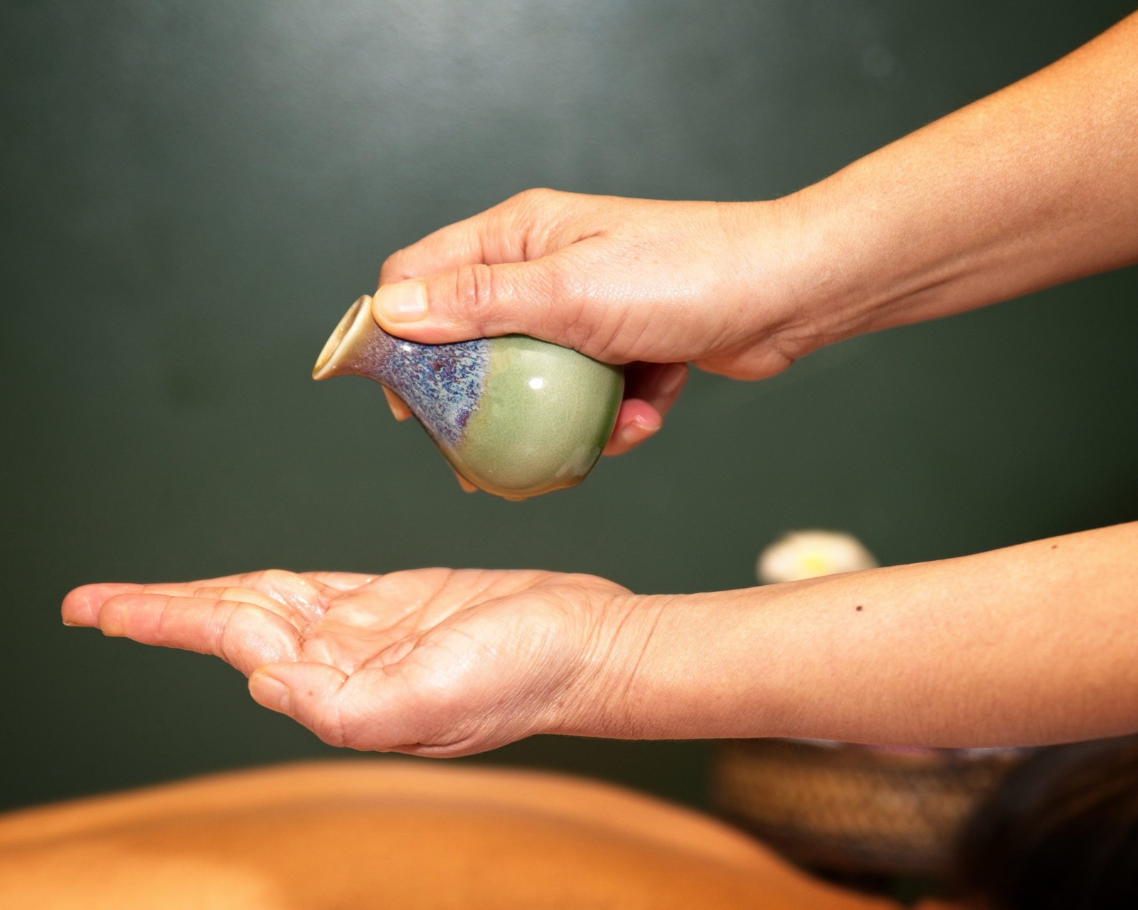 Aromatherapy oil massage